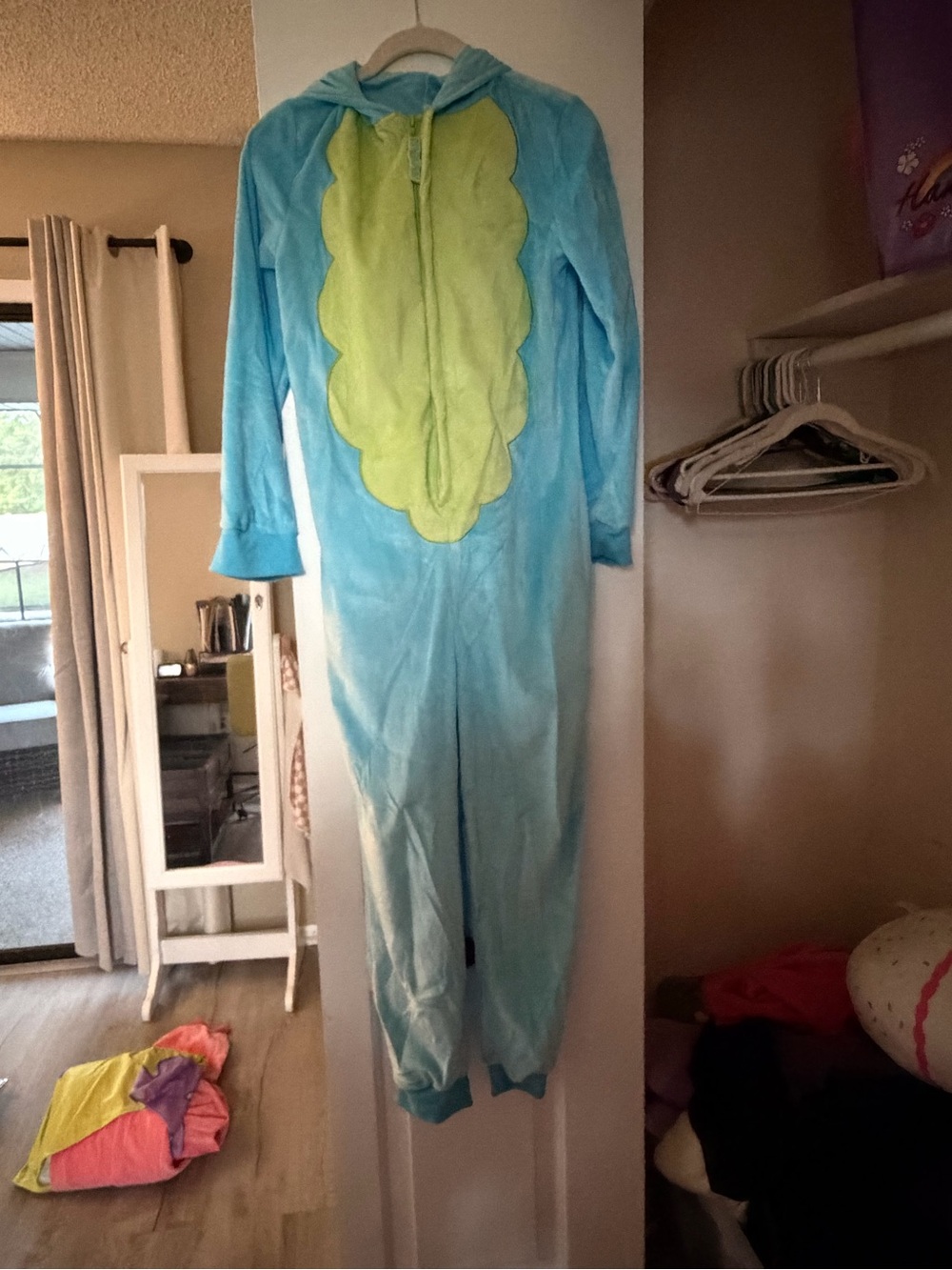 Gary from SpongeBob costume